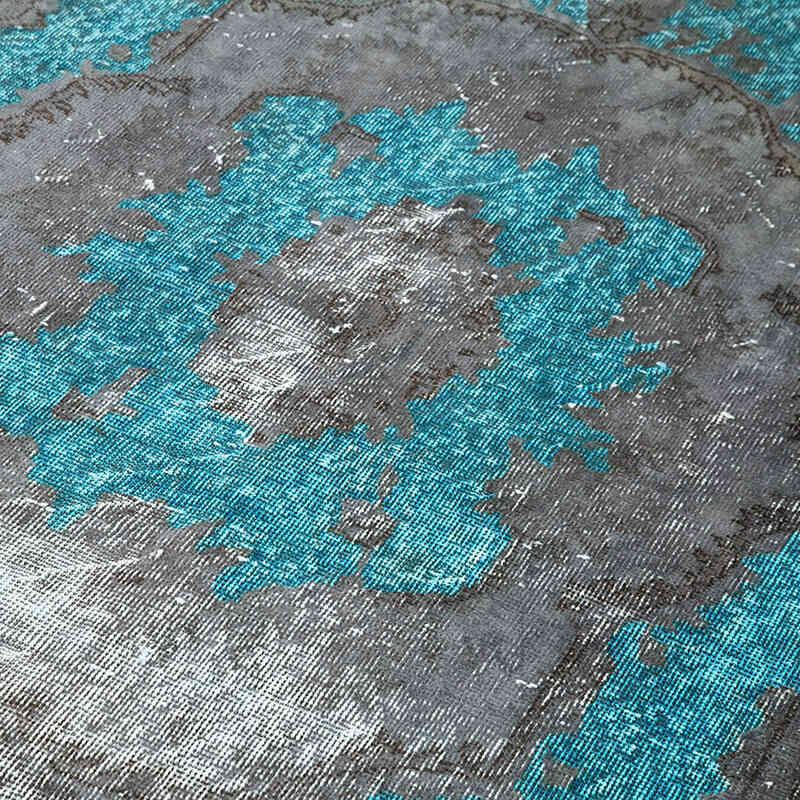 Hand Carved Over-Dyed Rug - 5' 1" x 9' 4" (61" x 112") - K0051596