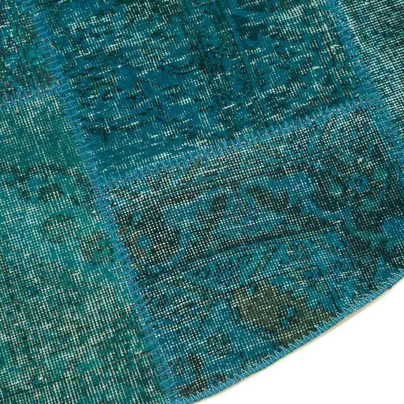 Aqua Round Patchwork Hand-Knotted Turkish Rug - 5' 11" x 5' 11" (71 in. x 71 in.) - K0052369