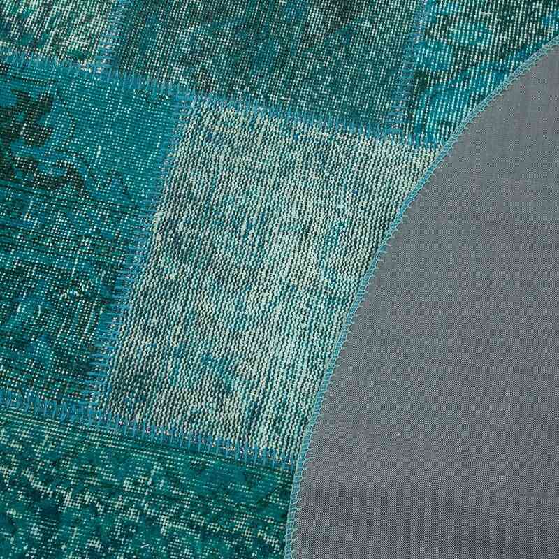 Aqua Round Patchwork Hand-Knotted Turkish Rug - 5' 11" x 5' 11" (71 in. x 71 in.) - K0052369