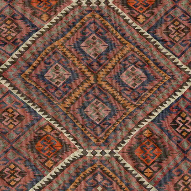 Vintage Van Kilim Rug - 4' 8" x 10' 3" (56" x 123") - K0053448