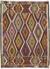 Vintage Antalya Kilim Rug - 5' 5" x 7' 5" (65" x 89")