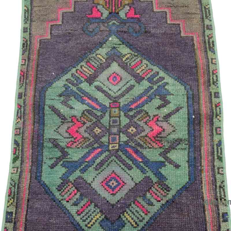 Vintage Turkish Hand-Knotted Rug - 1' 5" x 3' 4" (17 in. x 40 in.) - K0054098