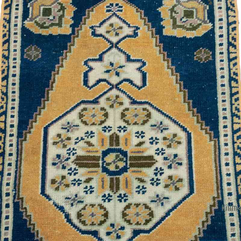 Vintage Turkish Hand-Knotted Rug - 1' 5" x 2' 8" (17" x 32") - K0054266