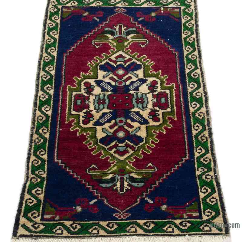 Vintage Turkish Hand-Knotted Rug - 1' 7" x 2' 9" (19 in. x 33 in.) - K0054279