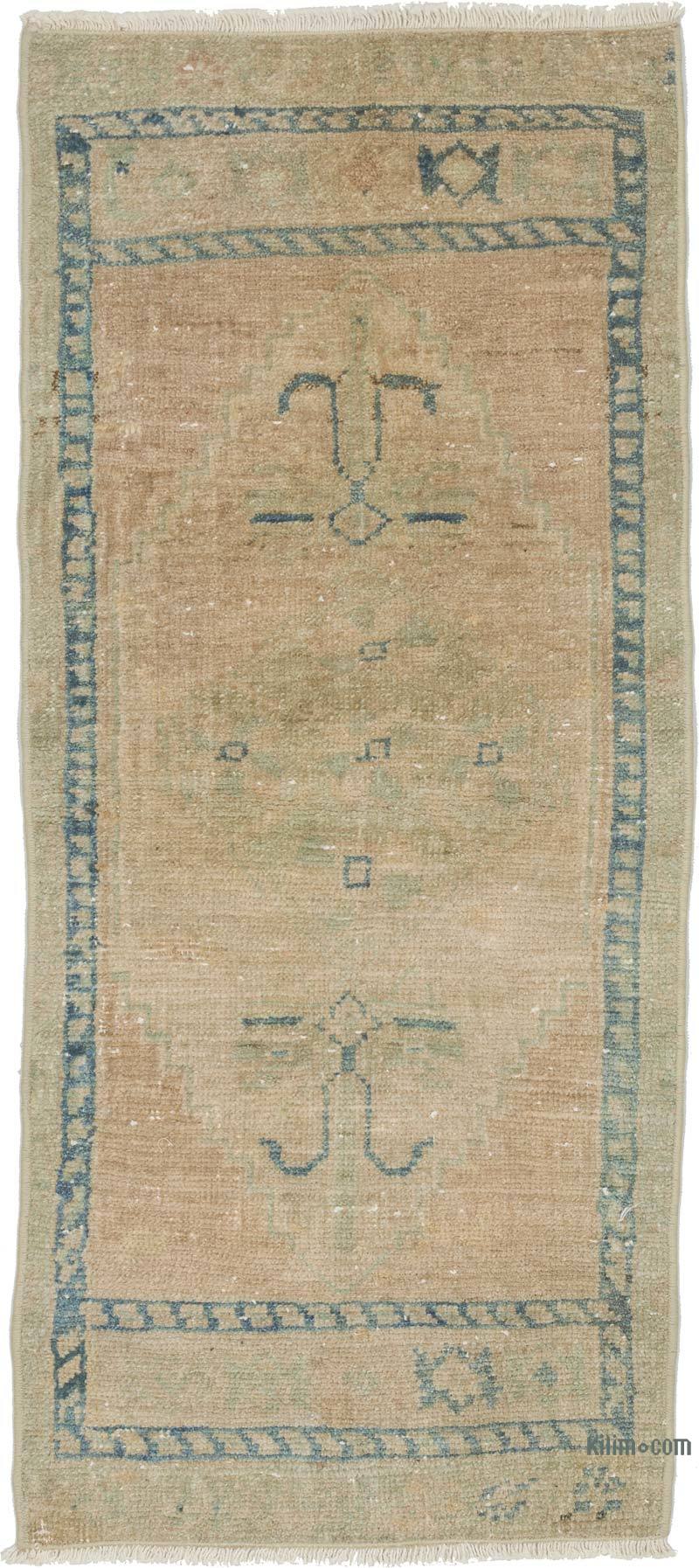 Vintage Turkish Hand-Knotted Rug - 1' 5" x 3' 1" (17 in. x 37 in.) - K0054625
