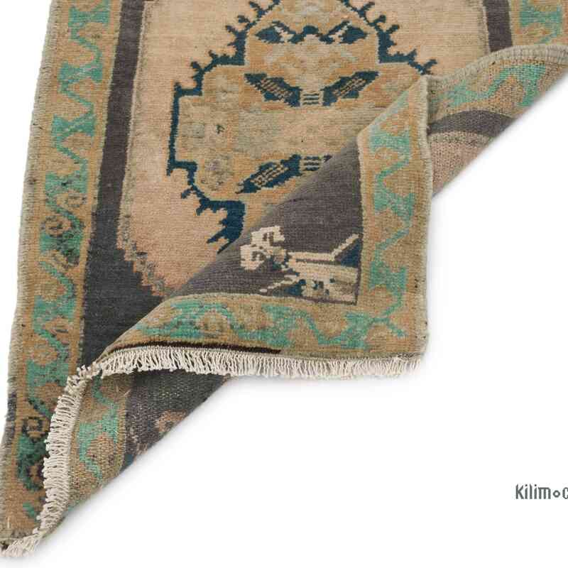 Vintage Turkish Hand-Knotted Rug - 1' 9" x 2' 9" (21" x 33") - K0054775