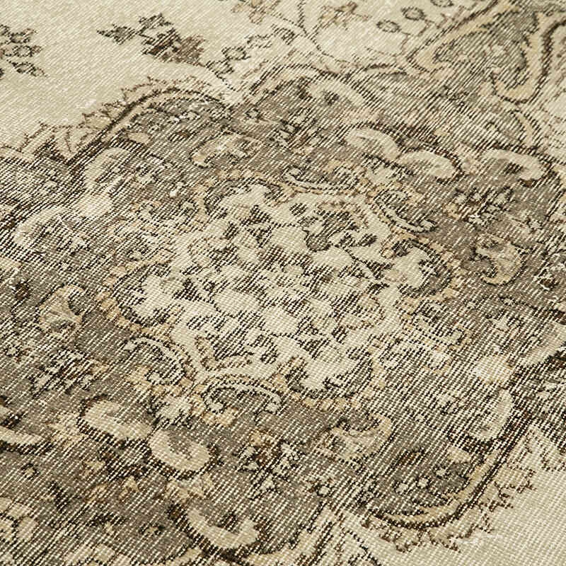 Vintage Turkish Hand-Knotted Rug - 5' 1" x 8' 5" (61" x 101") - K0055522