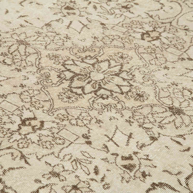 Vintage Turkish Hand-Knotted Rug - 6' 9" x 10' 1" (81" x 121") - K0055563