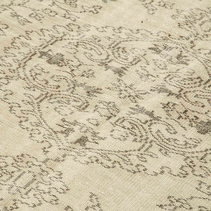 Vintage Turkish Hand-Knotted Rug - 5' 10" x 9' 7" (70" x 115") - K0055627