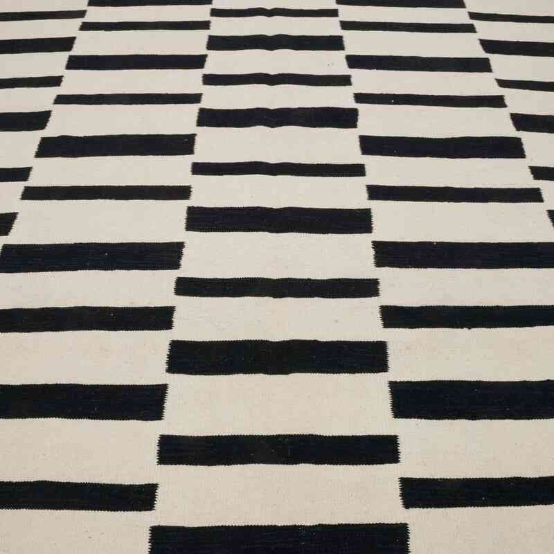 Yeni Kök Boya El Dokuma Kilim - 199 cm x 294 cm - K0056004
