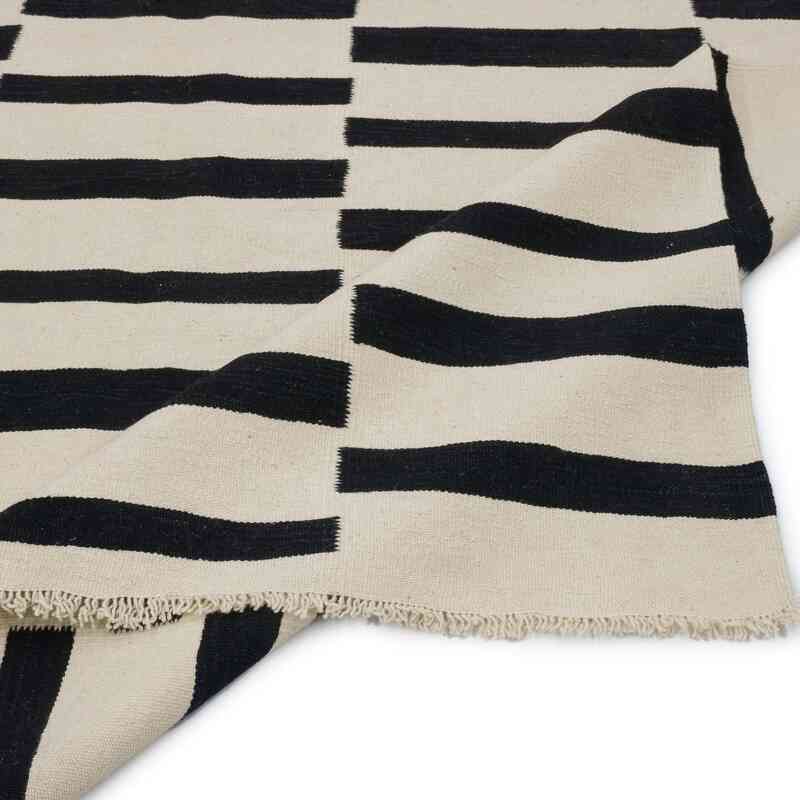 Yeni Kök Boya El Dokuma Kilim - 199 cm x 294 cm - K0056004