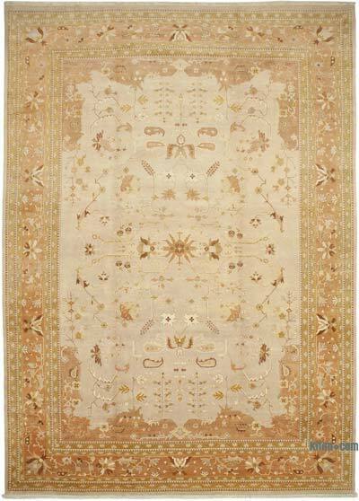 Yeni El Dokuma Uşak Halısı - 370 cm x 528 cm