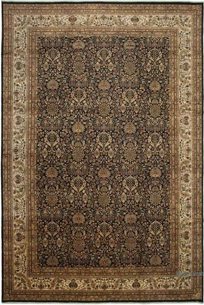 Yeni El Dokuma Uşak Halısı - 360 cm x 543 cm
