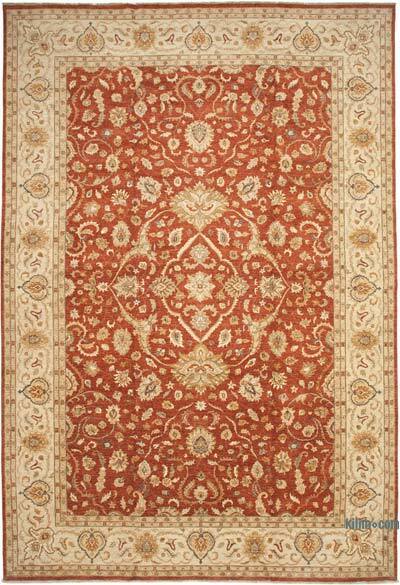 Yeni El Dokuma Uşak Halısı - 370 cm x 552 cm