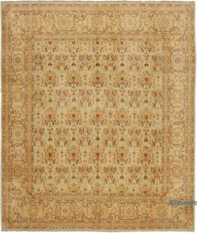 Yeni El Dokuma Uşak Halısı - 370 cm x 427 cm