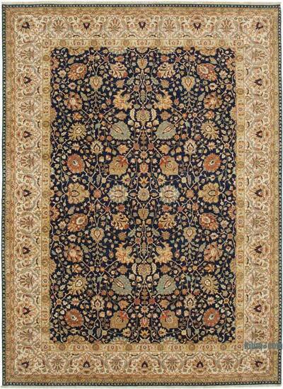 Yeni El Dokuma Uşak Halısı - 310 cm x 425 cm