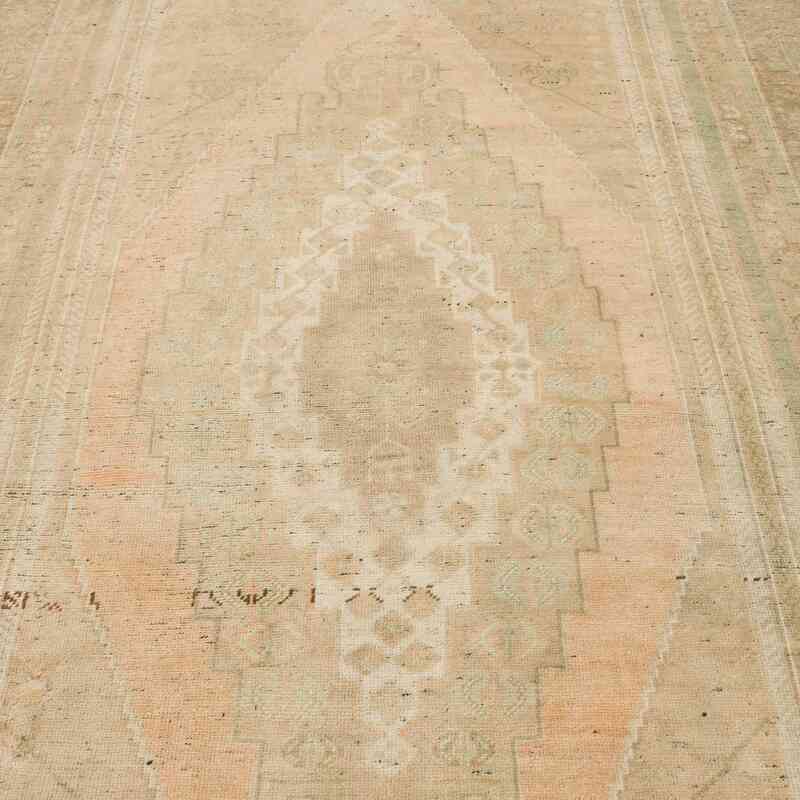 Vintage Turkish Hand-Knotted Rug - 5' 1" x 10' 3" (61" x 123") - K0056732