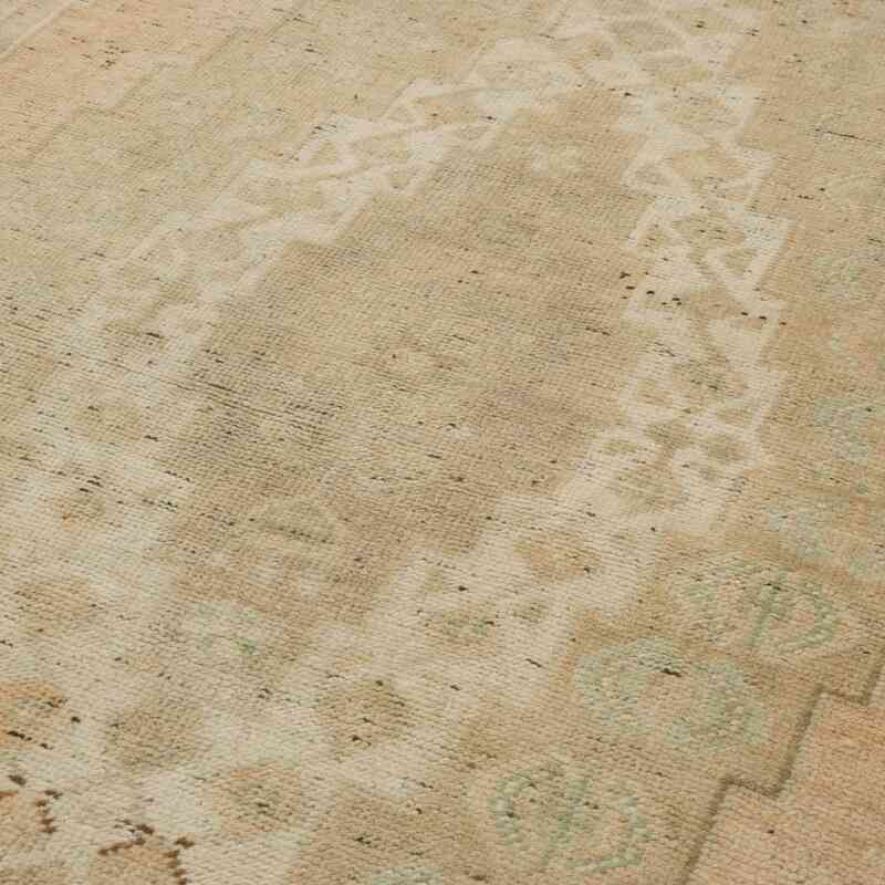 Vintage Turkish Hand-Knotted Rug - 5' 1" x 10' 3" (61" x 123") - K0056732
