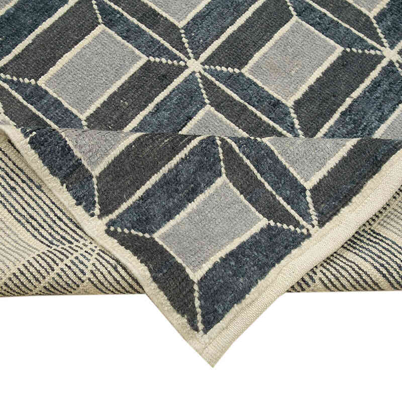 New Hand-Knotted Rug - 7' 7" x 10' 3" (91" x 123") - K0056944