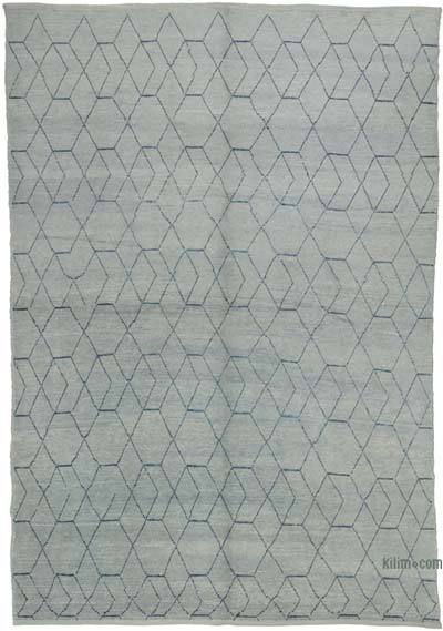 New Hand-Knotted Rug - 9' 1" x 13'  (109 in. x 156 in.)