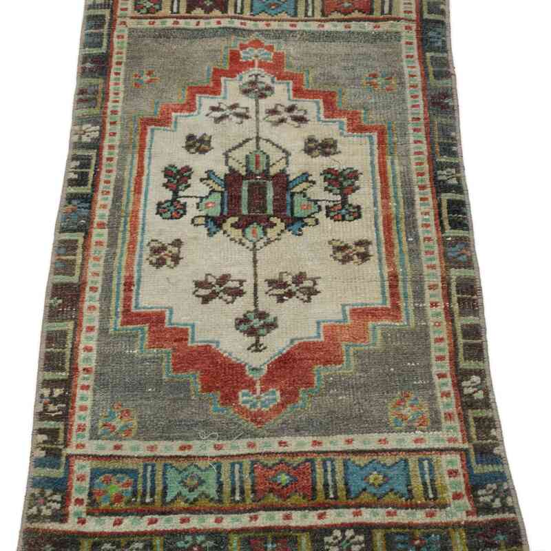 Vintage Turkish Hand-Knotted Rug - 1' 5" x 2' 7" (17 in. x 31 in.) - K0057141