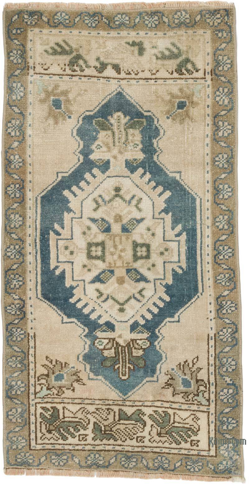 Vintage Turkish Hand-Knotted Rug - 1' 8" x 3' 4" (20 in. x 40 in.) - K0057681