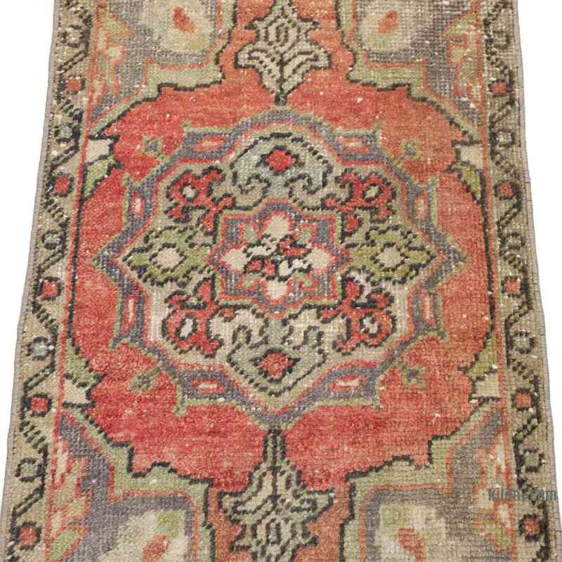 Vintage Turkish Hand-Knotted Rug - 1' 7" x 2' 8" (19 in. x 32 in.) - K0057725
