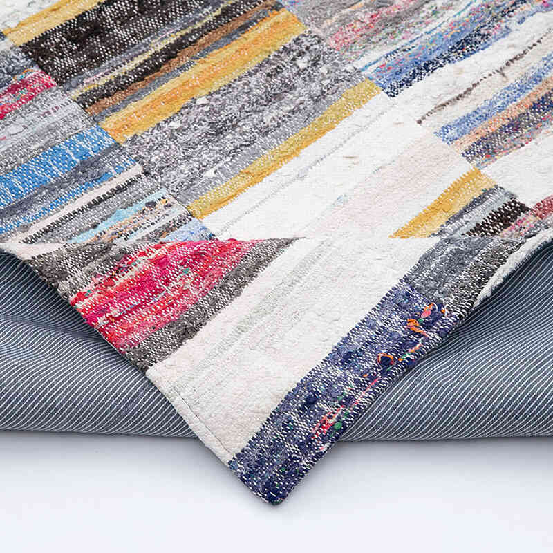 Patchwork Kilim Rug - 6' 10" x 9' 11" (82" x 119") - K0058477