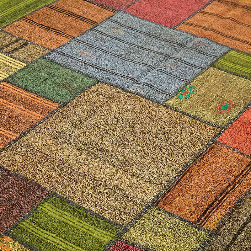 Patchwork Kilim Rug - 8' 2" x 11' 7" (98" x 139") - K0058572