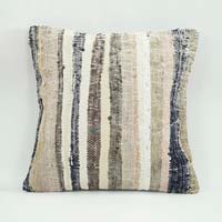 Kilim Pillow Cover - 1' 8" x 1' 8" (20" x 20")