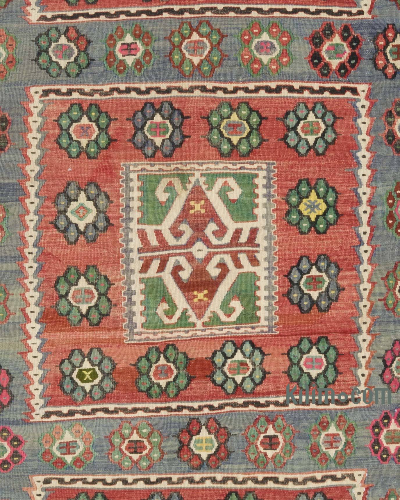 K0059200 Vintage Esme Kilim Rug 5' 9" x 10' 1" (69" x 121")