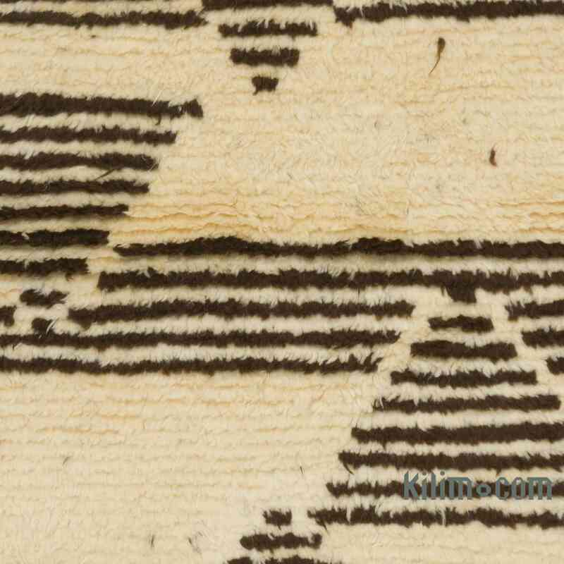 New Turkish Tulu Rug - 4' 4" x 6' 1" (52" x 73") - K0059502
