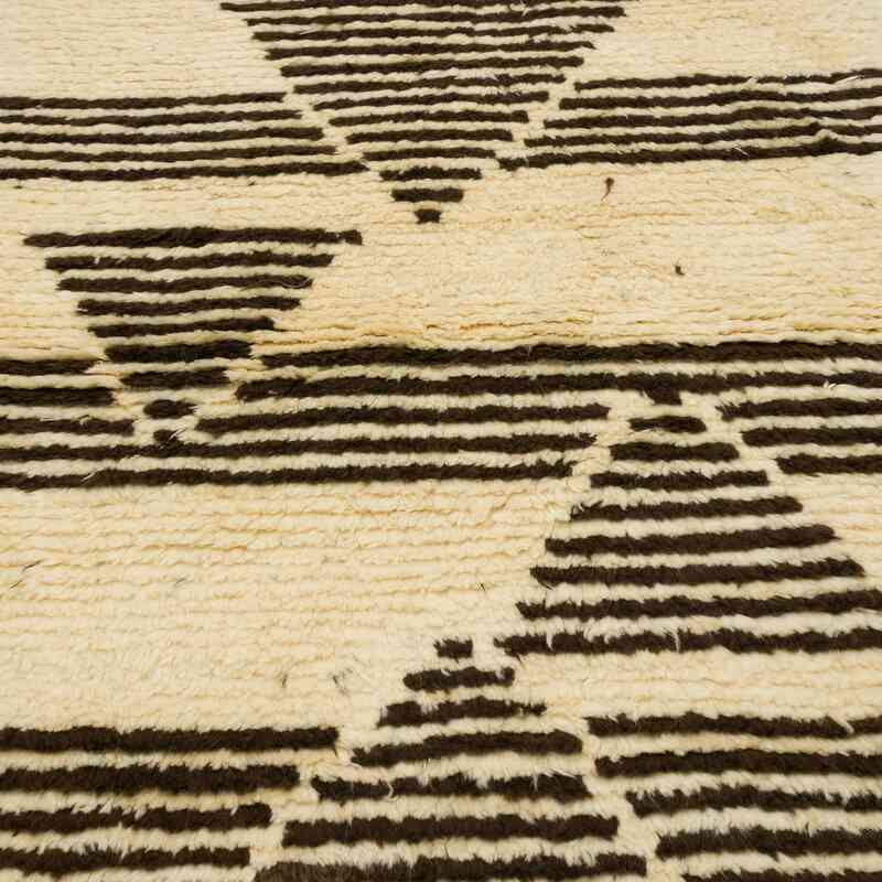 New Turkish Tulu Rug - 4' 4" x 6' 1" (52" x 73") - K0059502