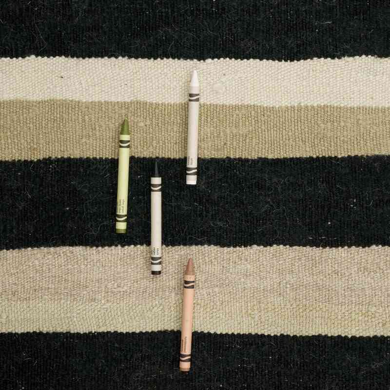 New Handwoven Turkish Kilim Rug - 9' 1" x 16' 1" (109" x 193") - K0059545
