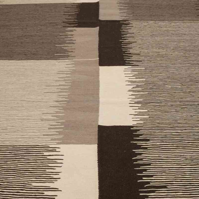 New Handwoven Turkish Kilim Rug - 7' 4" x 10' 4" (88" x 124") - K0059680