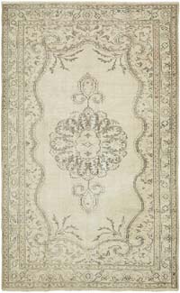 Vintage Turkish Hand-Knotted Rug - 5' 7" x 8' 10" (67" x 106")