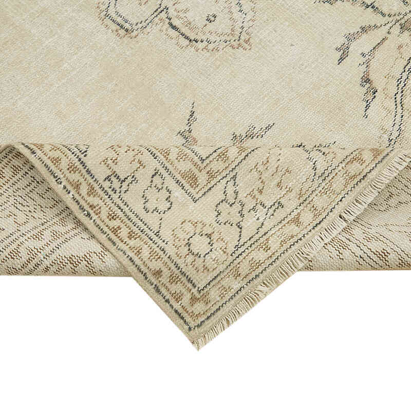 Vintage Turkish Hand-Knotted Rug - 5' 7" x 8' 10" (67" x 106") - K0059818