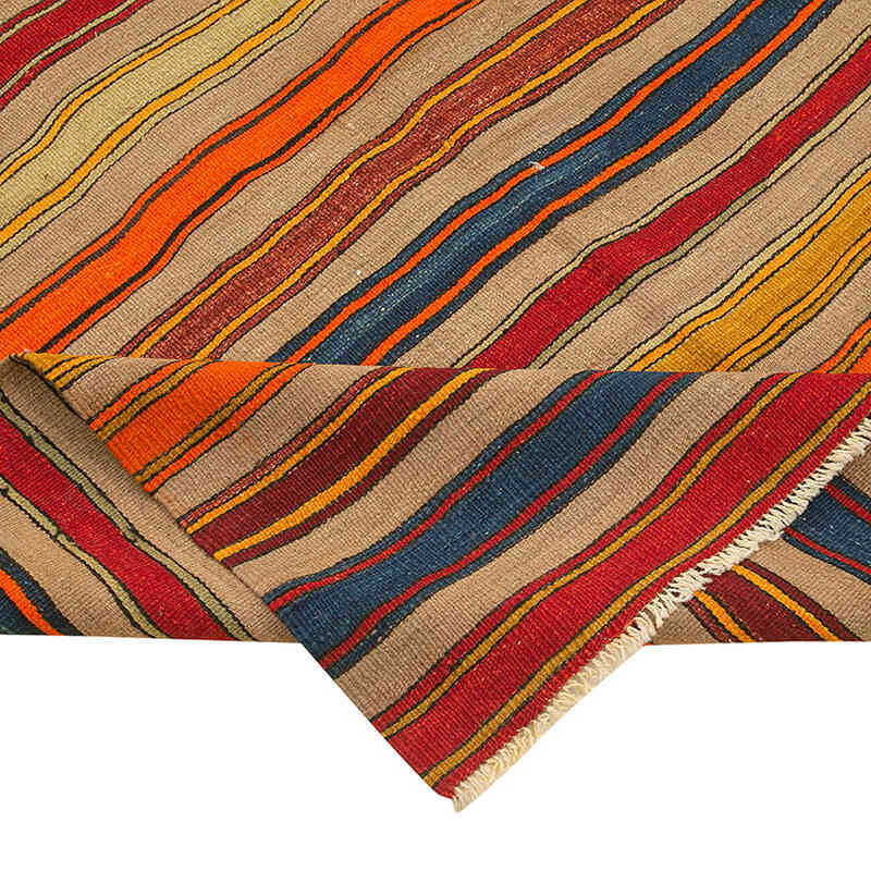 Vintage Turkish Kilim Rug - 5' 4" x 8' 3" (64" x 99") - K0060440