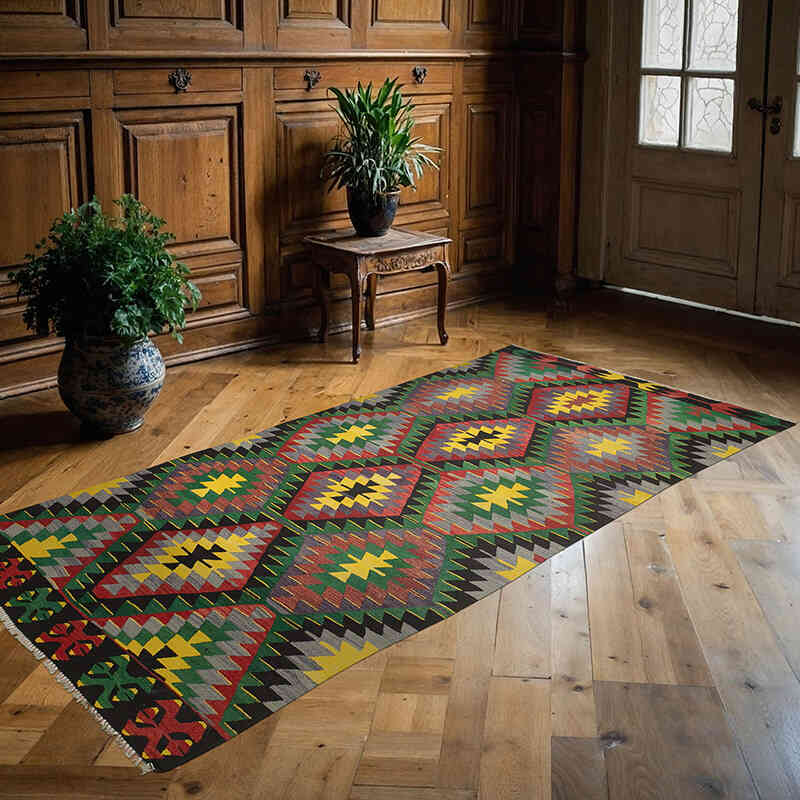 Vintage Turkish Kilim Rug - 3' 10" x 7' 11" (46" x 95") - K0060475