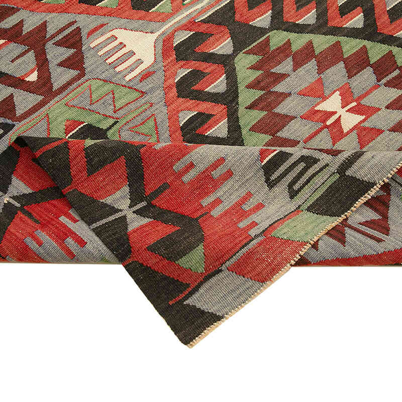 Vintage Turkish Kilim Rug - 5' 3" x 10' 2" (63" x 122") - K0060481