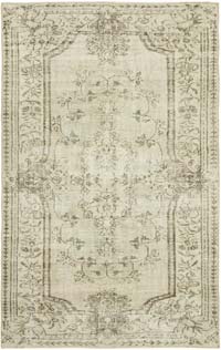 Vintage Turkish Hand-Knotted Rug - 5' 5" x 8' 6" (65" x 102")