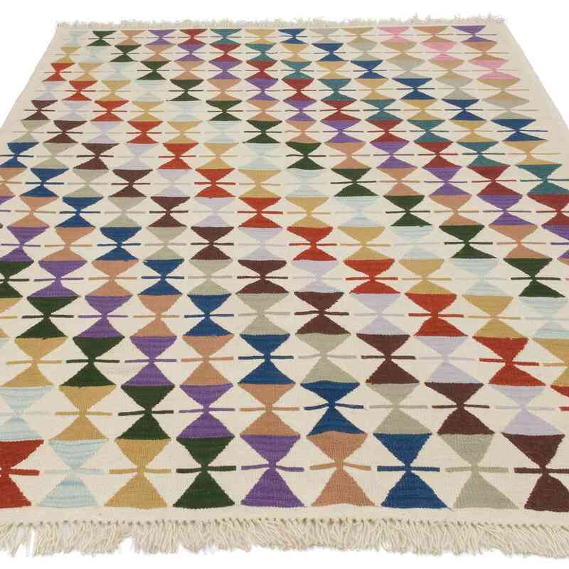 New Handwoven Turkish Kilim Rug - 4' 11" x 6' 11" (59" x 83") - K0061013