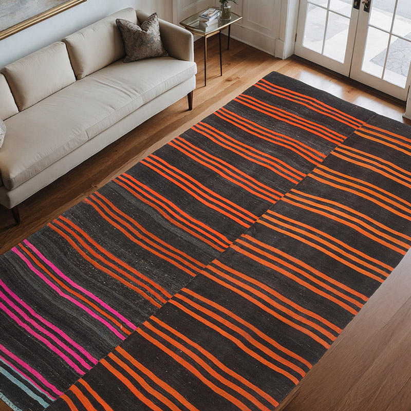 Vintage Anatolian Kilim Rug - 6' 5" x 10' 11" (77" x 131") - K0061906
