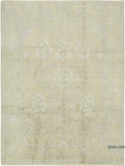 New Hand-Knotted Rug - 8' 9" x 11' 9" (105 in. x 141 in.)