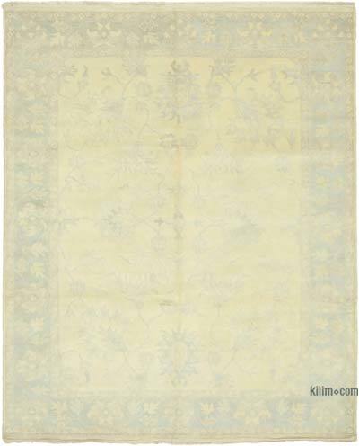 New Hand-Knotted Rug - 7' 10" x 9' 8" (94 in. x 116 in.)