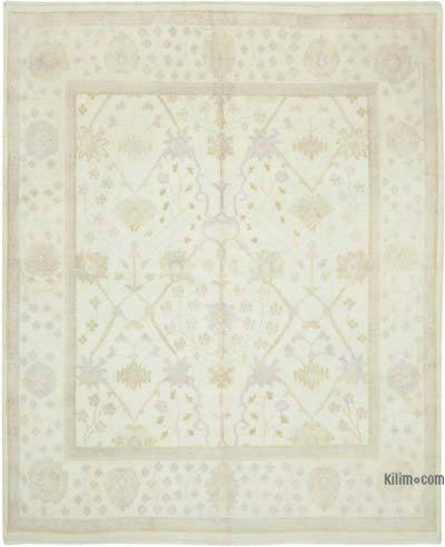 New Hand-Knotted Rug - 7' 11" x 9' 10" (95 in. x 118 in.)