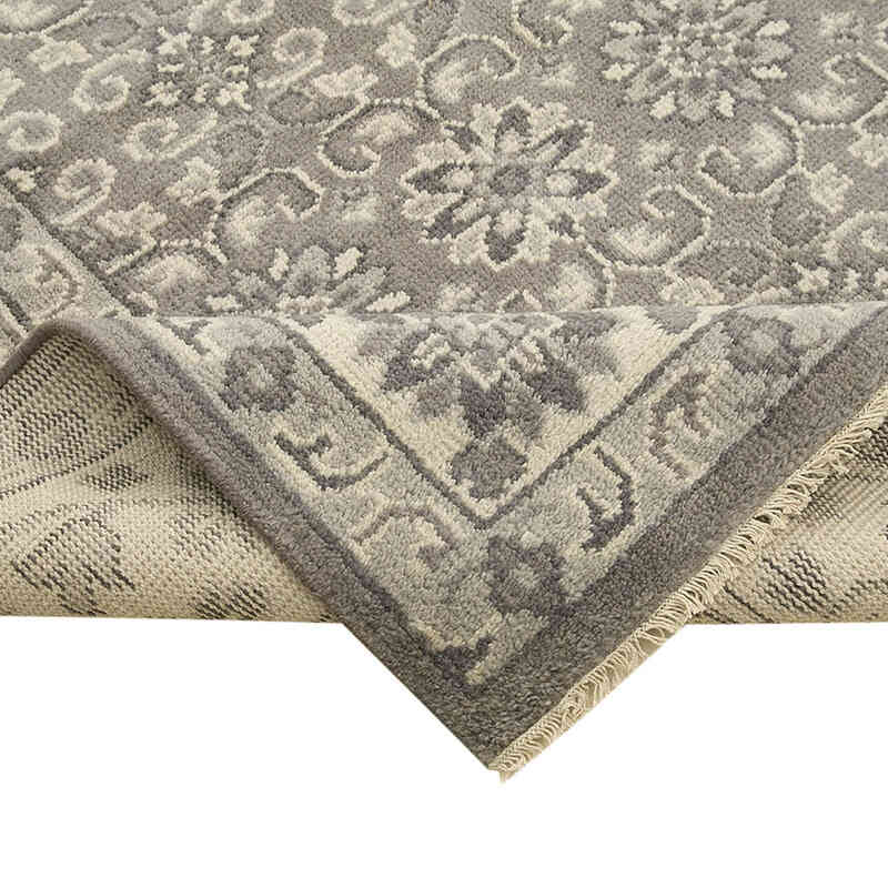 New Hand-Knotted Rug - 9' 9" x 13' 11" (117" x 167") - K0062307