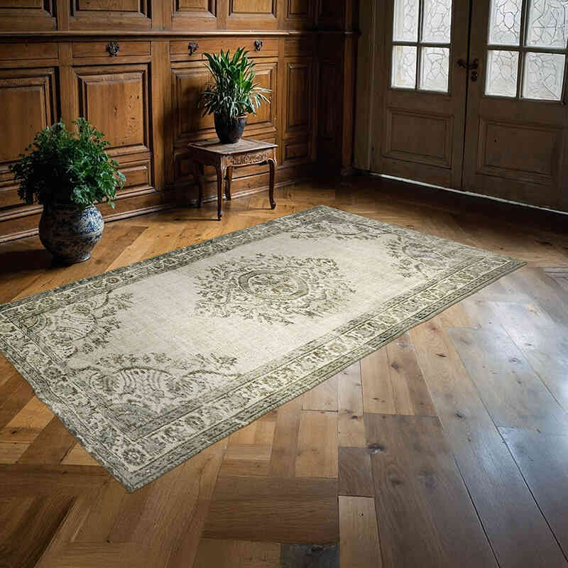 Hand Carved Over-Dyed Rug - 5' 1" x 8' 8" (61" x 104") - K0062454