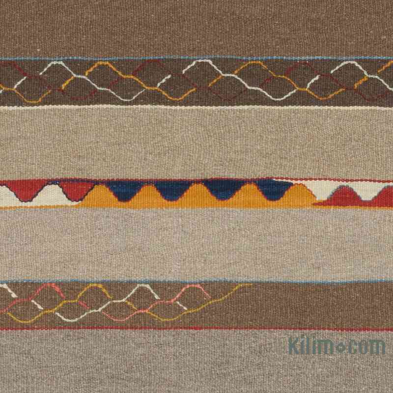 New Handwoven Turkish Kilim Rug - 2' 9" x 4' 2" (33" x 50") - K0062561