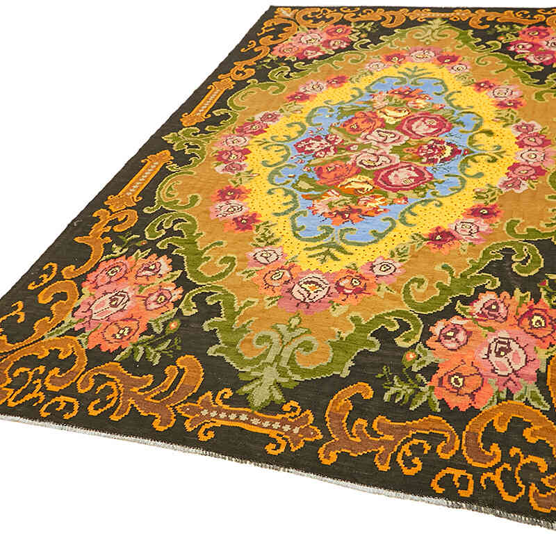 Vintage Handwoven Moldovan Kilim Rug - 6' 10" x 10' 8" (82" x 128") - K0062607